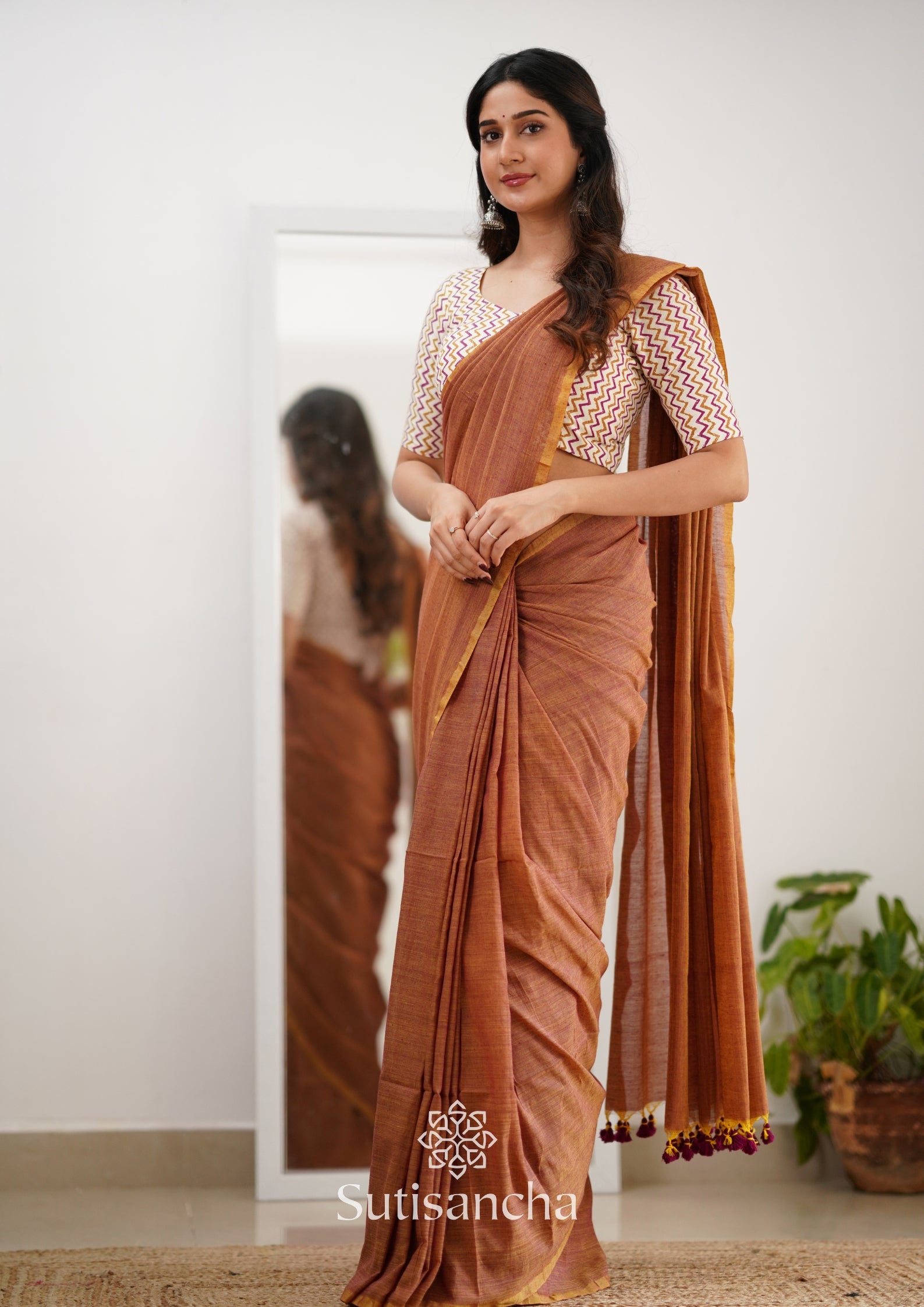 Sutisancha Rust Orange Handloom Cotton Saree With Designer Blouse