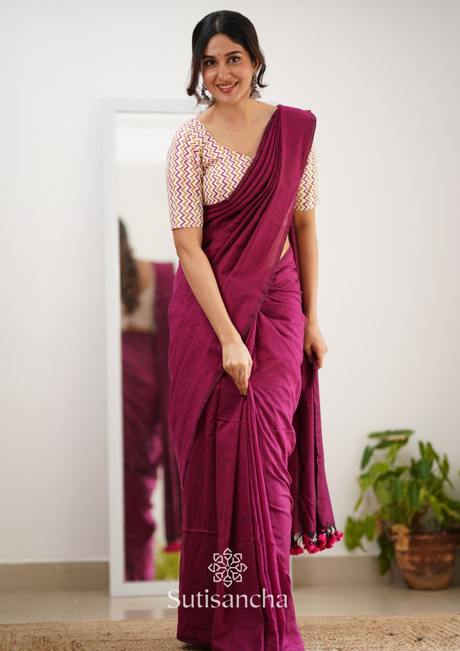 Sutisancha Queenpink Handloom Cotton Saree With Designer Blouse