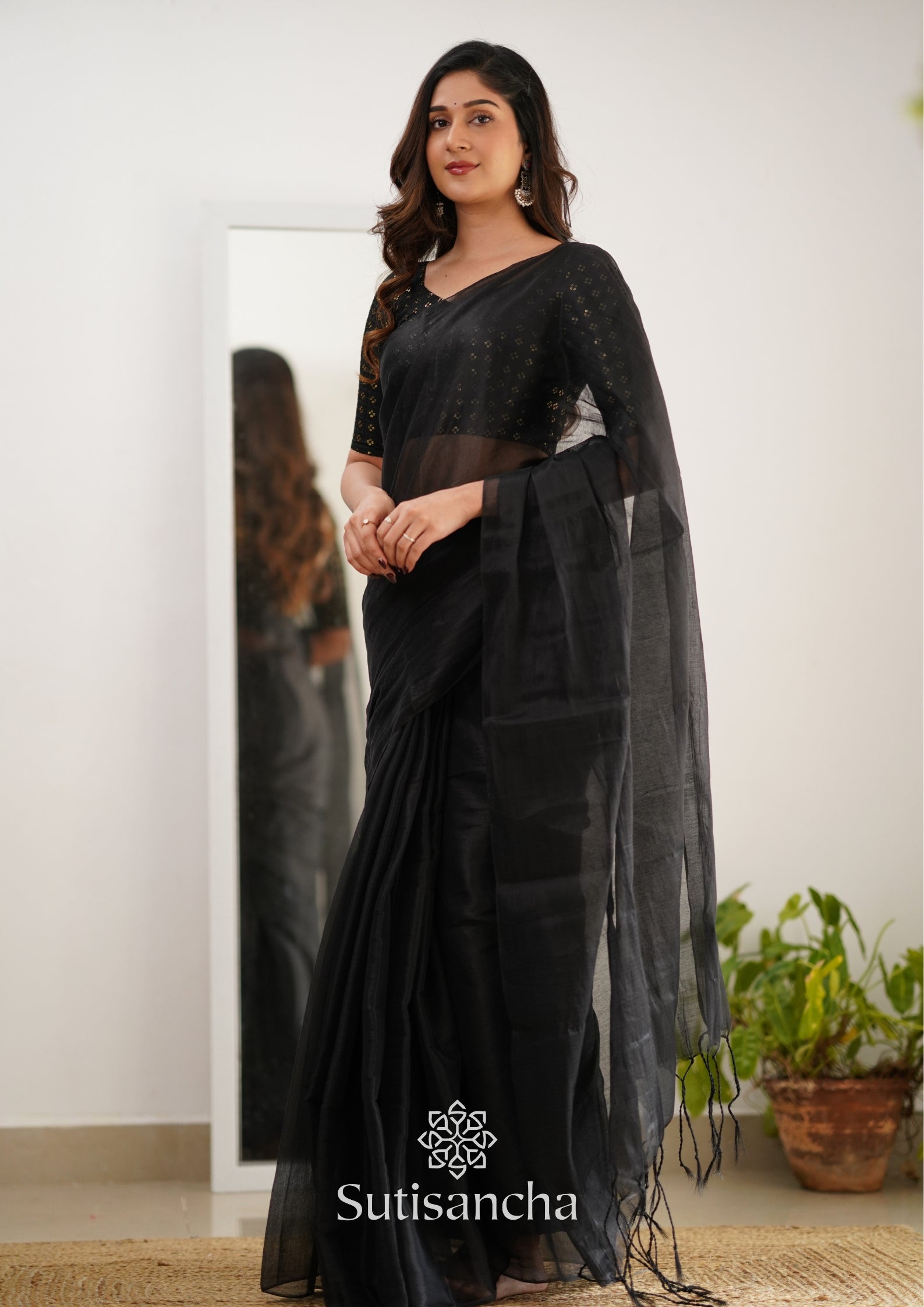 Sutisancha Black Handloom Tissue Saree With Designer Blouse