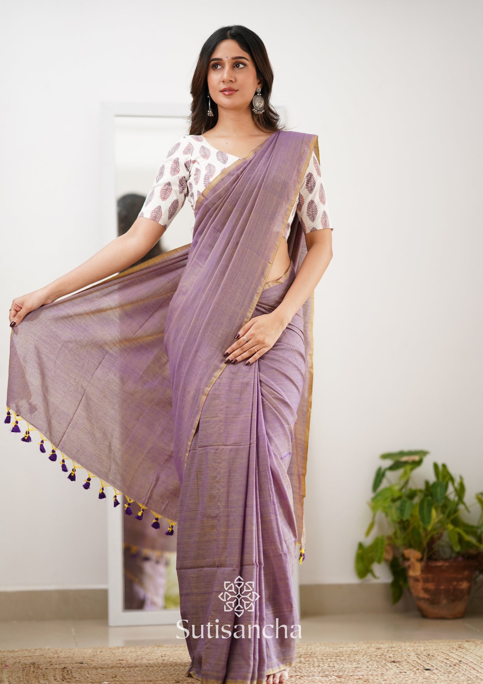 Sutisancha Onion Handloom Cotton Saree With Designer Blouse