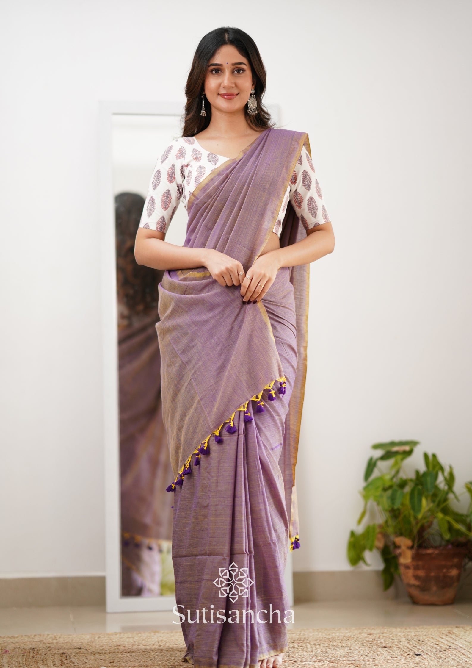 Sutisancha Onion Handloom Cotton Saree With Designer Blouse