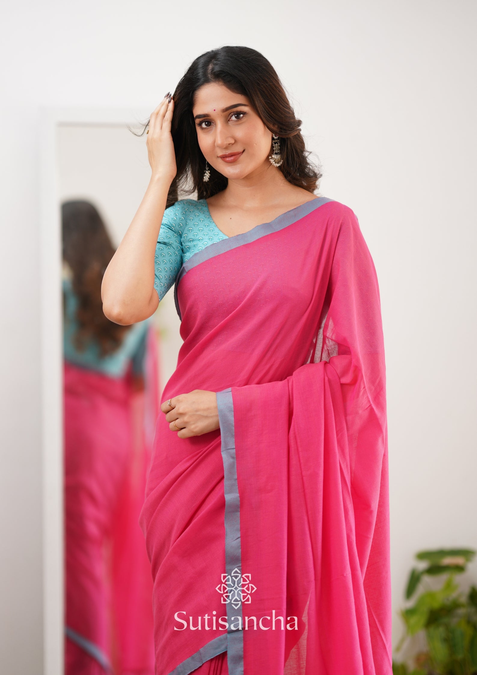 Sutisancha Pink Handloom Cotton Saree With Designer Blouse