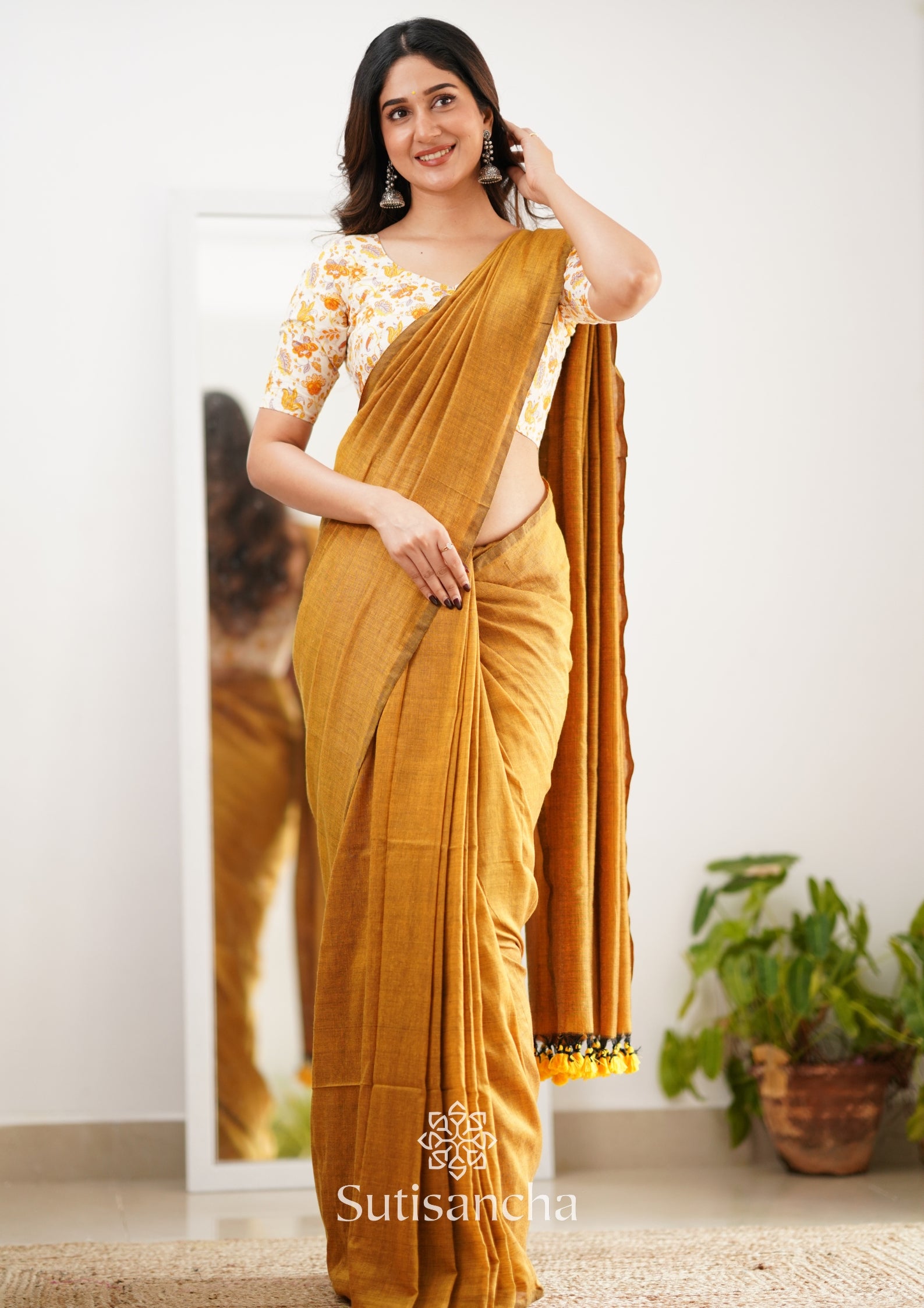 Sutisancha Mustard Handloom Cotton Saree With Designer Blouse