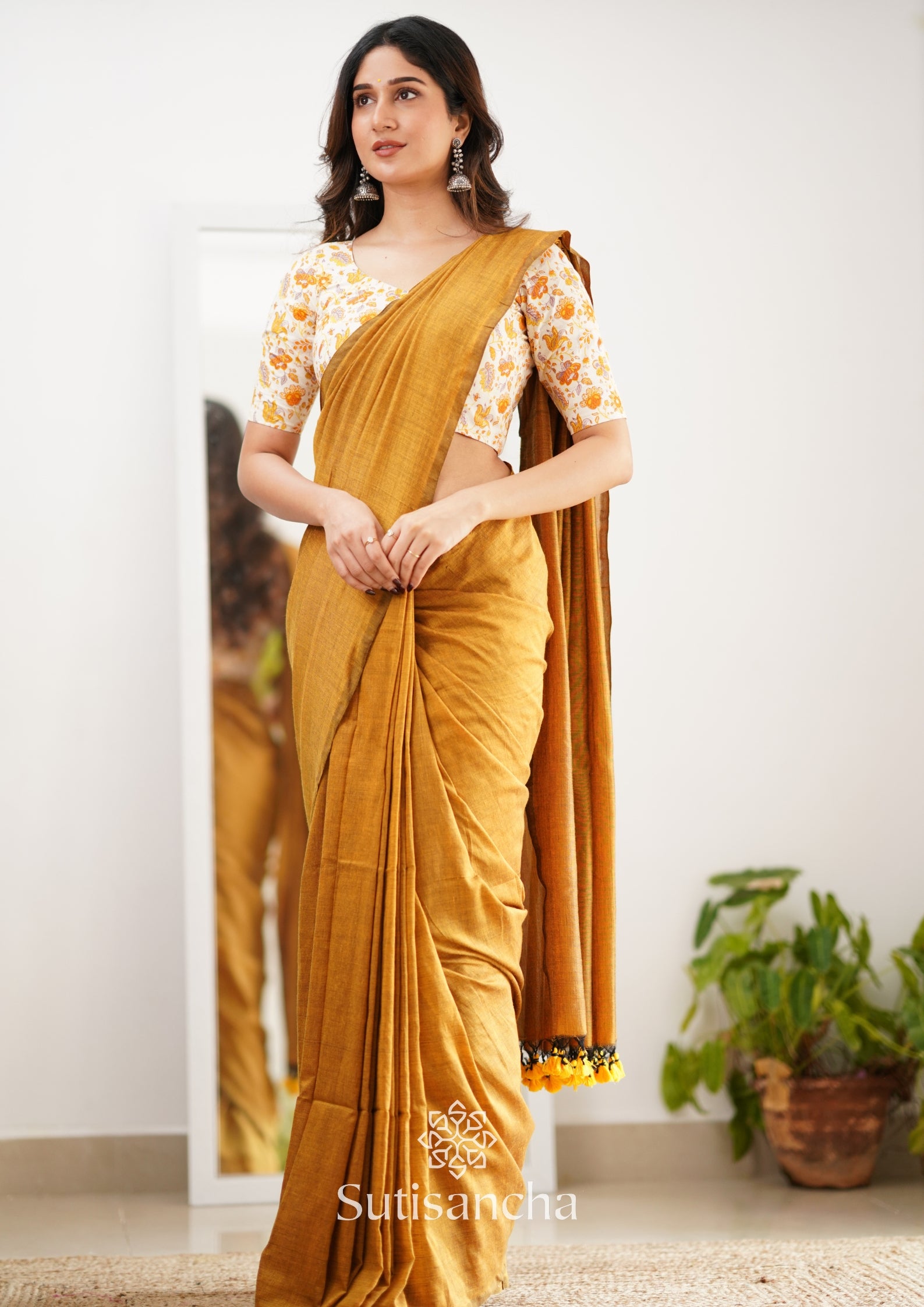 Sutisancha Mustard Handloom Cotton Saree With Designer Blouse