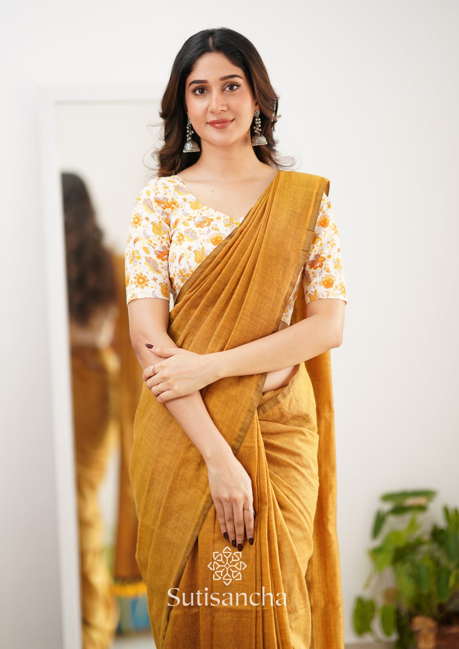 Sutisancha Mustard Handloom Cotton Saree With Designer Blouse