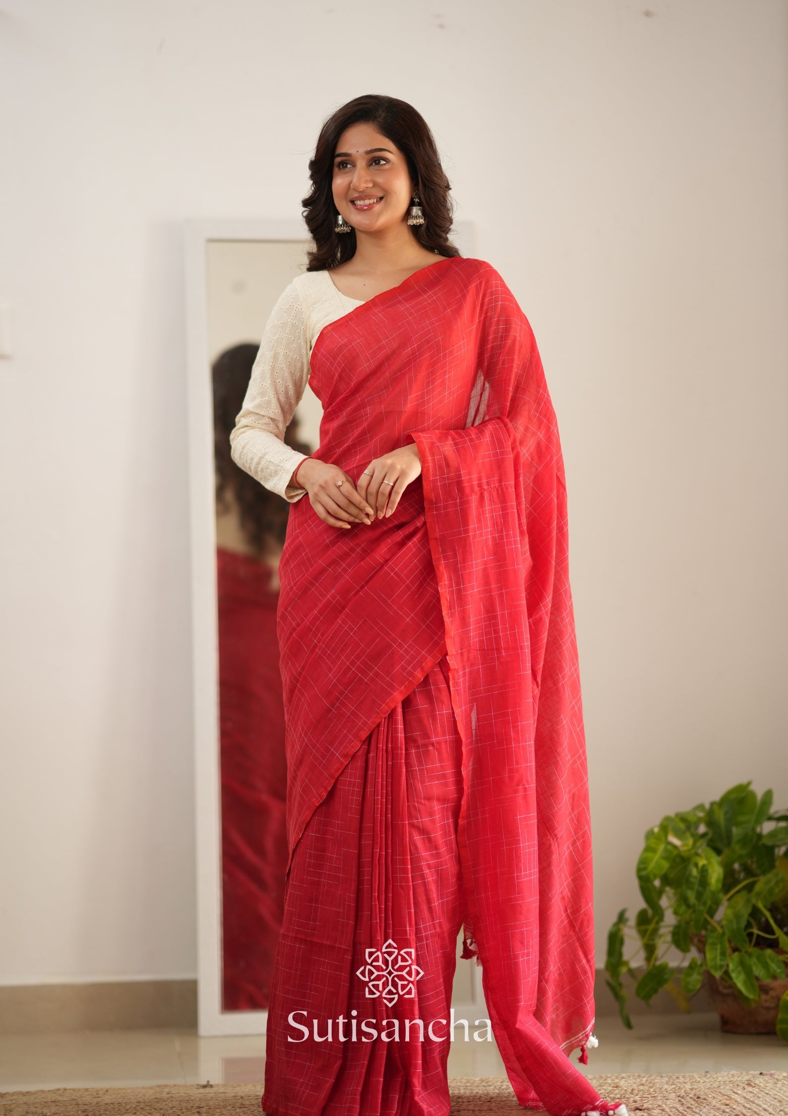 Sutisancha Red Handloom Cotton Saree with Trendy Kotki Checks Design