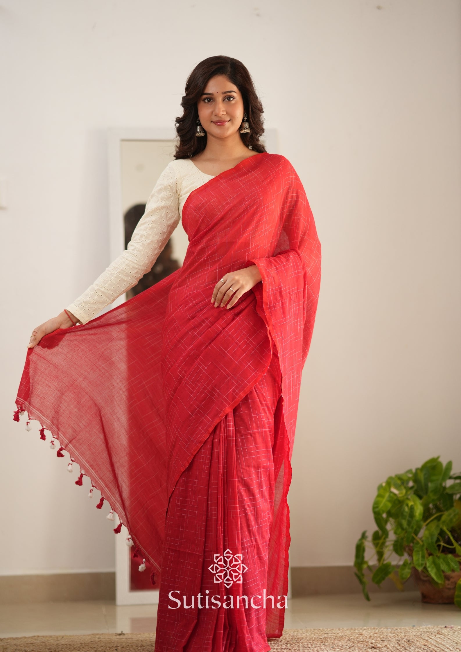 Sutisancha Red Handloom Cotton Saree with Trendy Kotki Checks Design