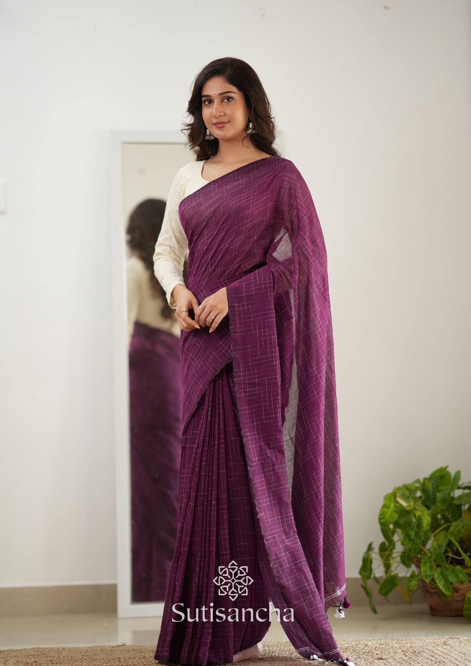 Sutisancha Magenta Handloom Cotton Saree with Trendy Kotki Checks Design