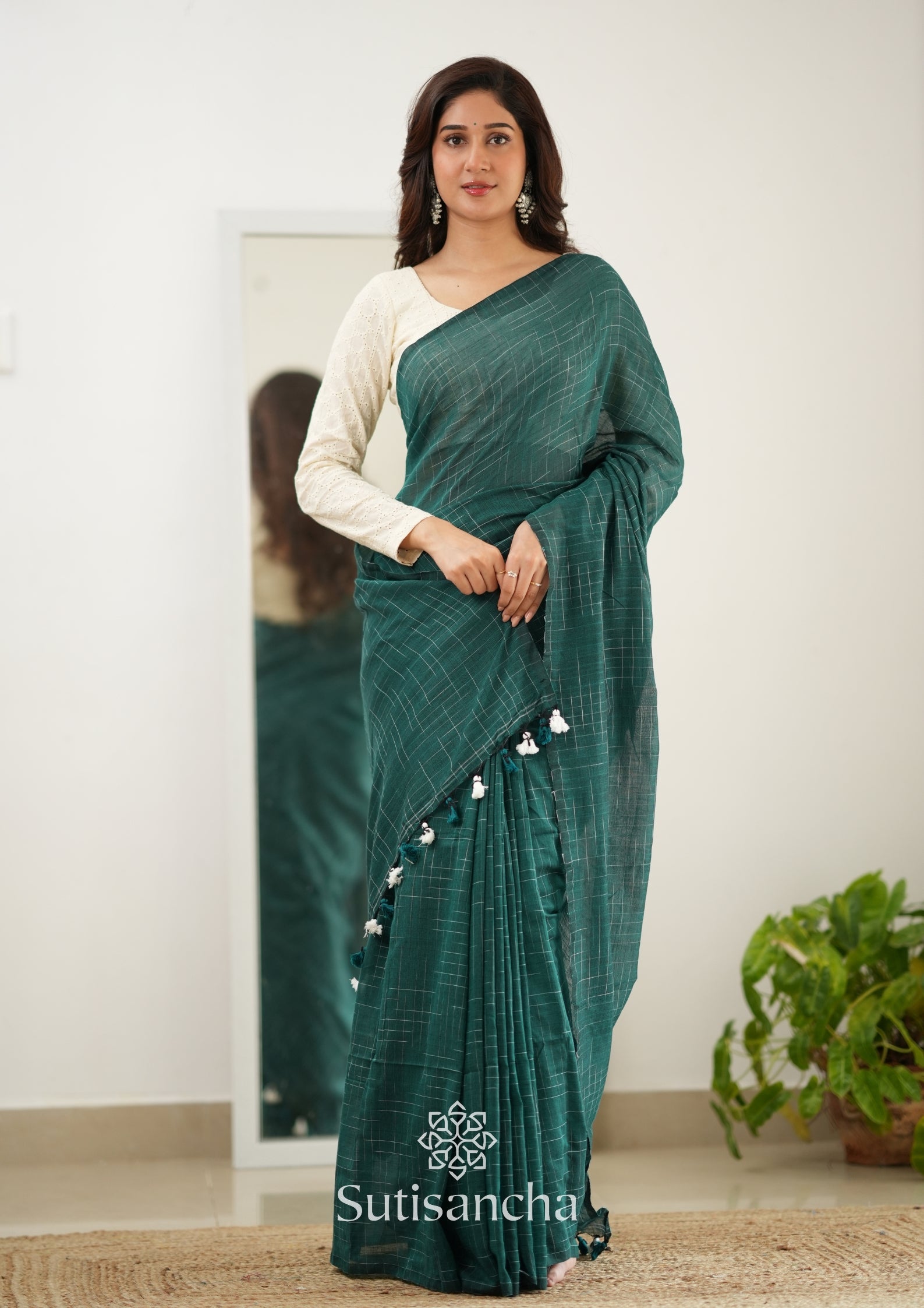 Sutisancha Rama Handloom Cotton Saree with Trendy Kotki Checks Design