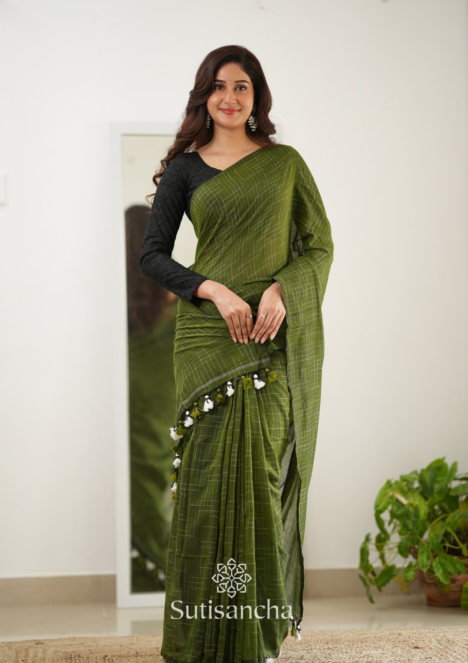 Sutisancha Azure Mehndi Cotton Saree with Trendy Kotki Checks Design