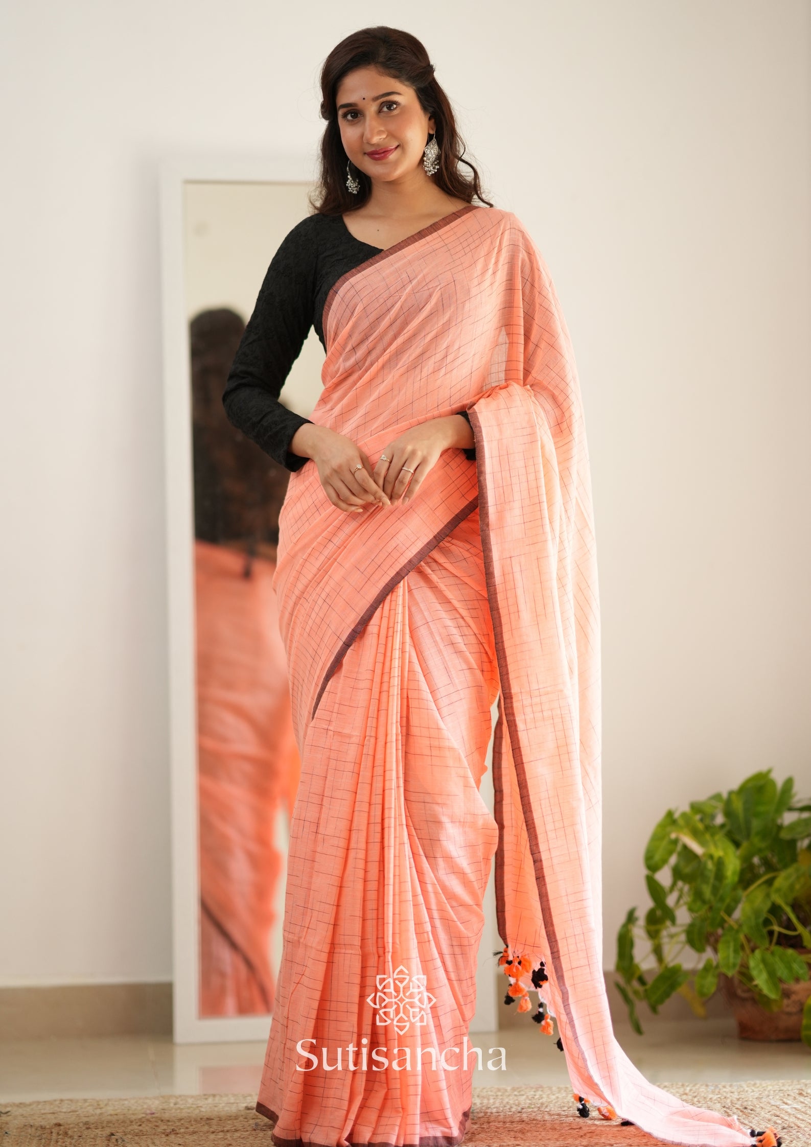 Sutisancha Peach Handloom Cotton Saree with Trendy Kotki Checks Design