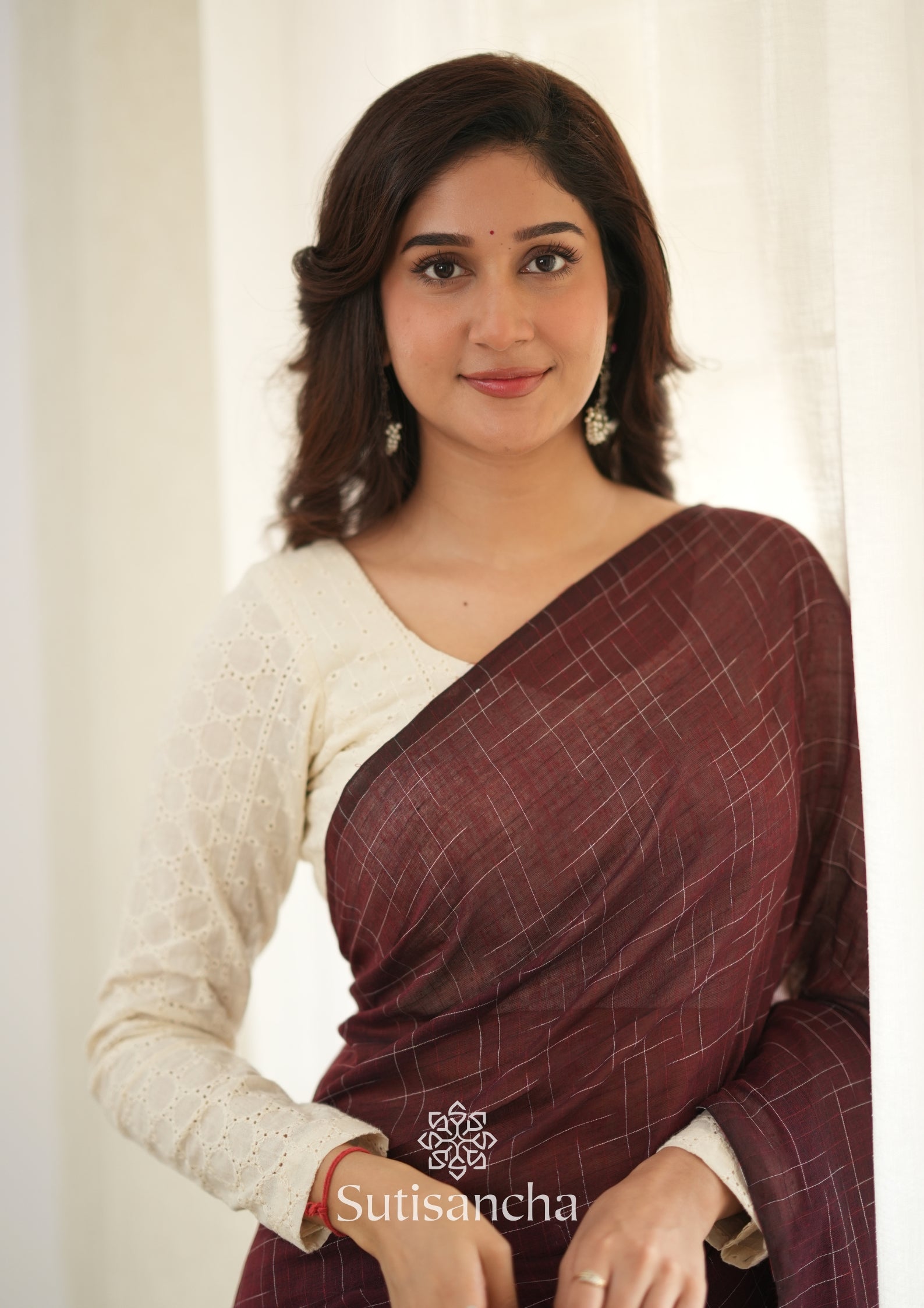 Sutisancha Maroon Handloom Cotton Saree with Trendy Kotki Checks Design