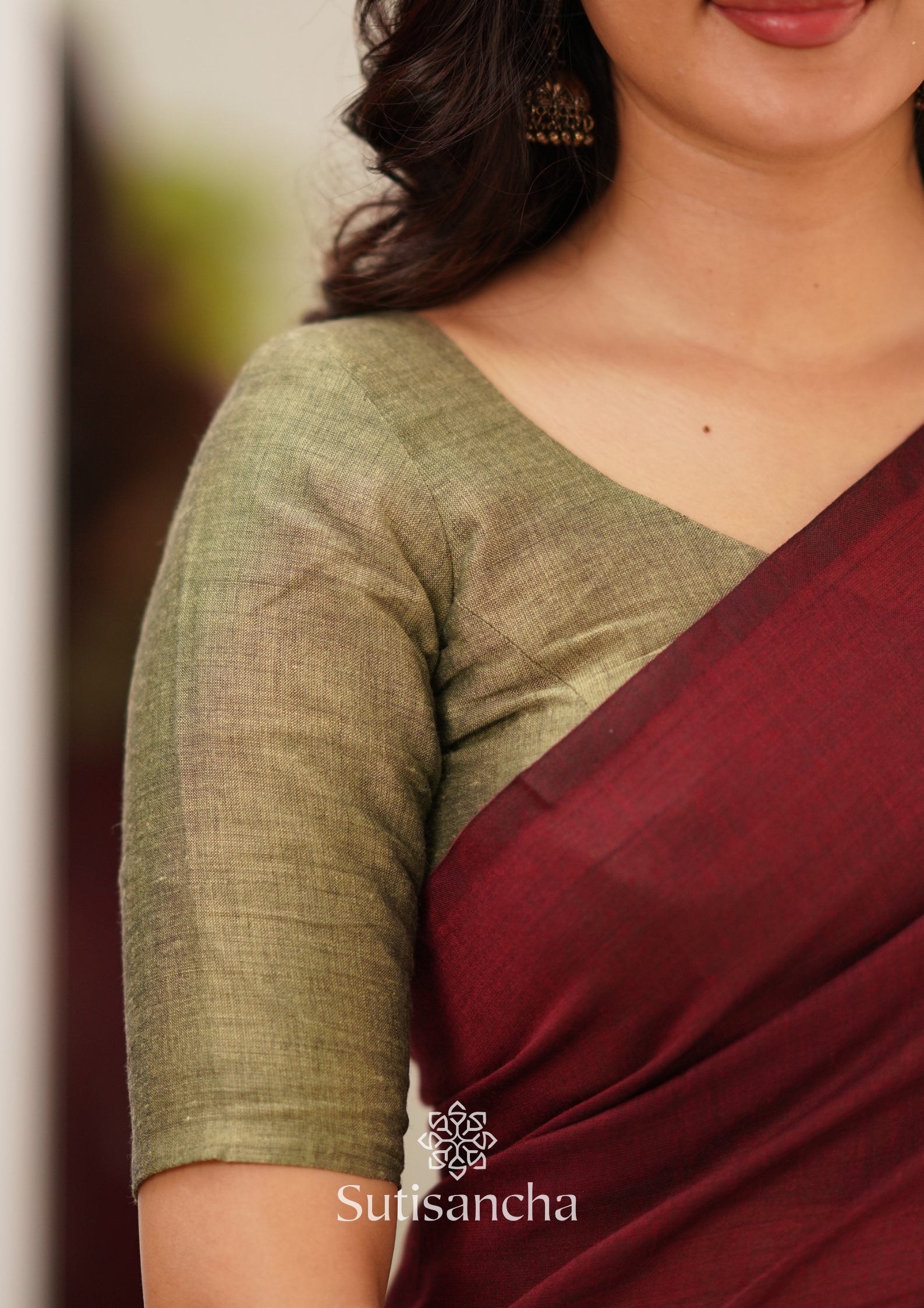 Sutisancha Maroon Handloom Cotton Saree