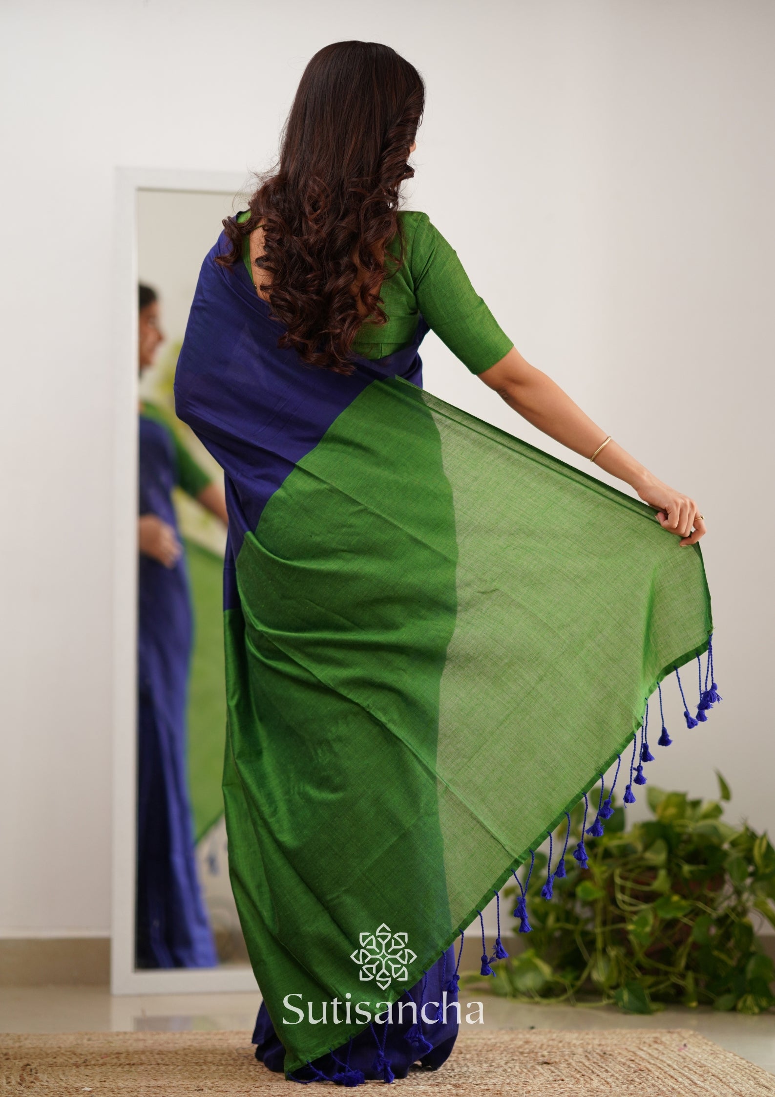 Sutisancha Parrot & Blue Handloom Cotton Saree