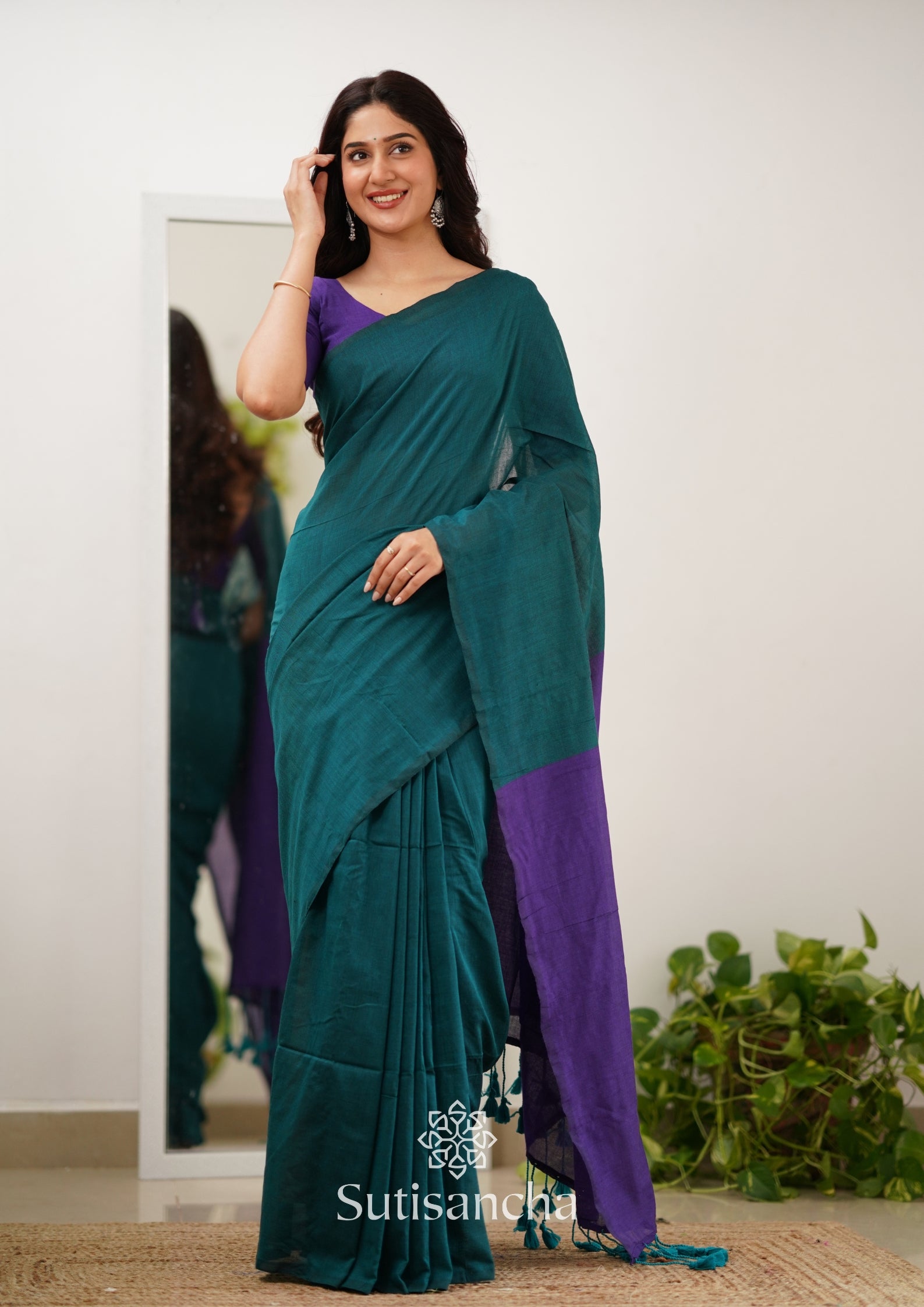 Sutisancha Purple Handloom Cotton Saree