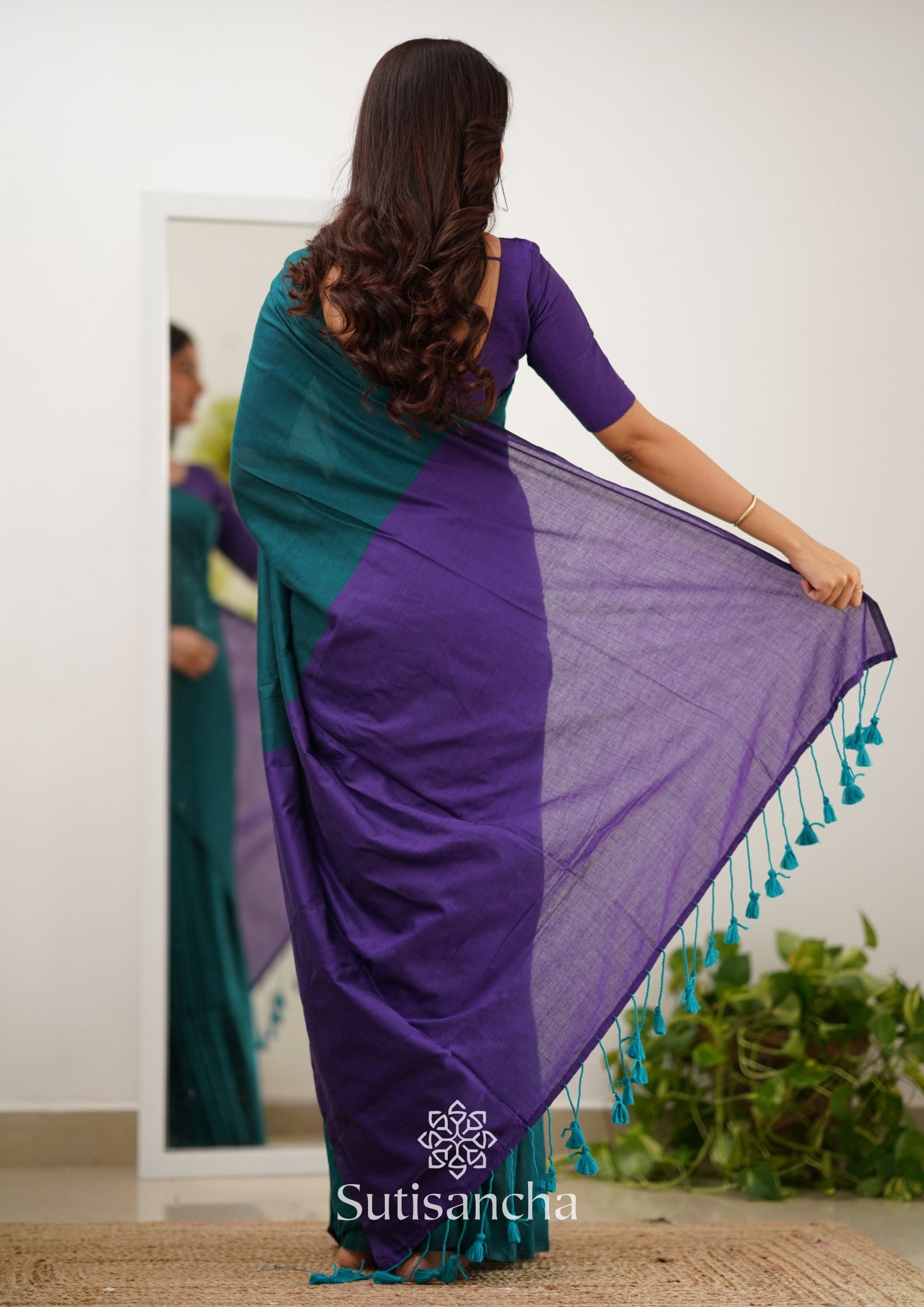 Sutisancha Purple Handloom Cotton Saree