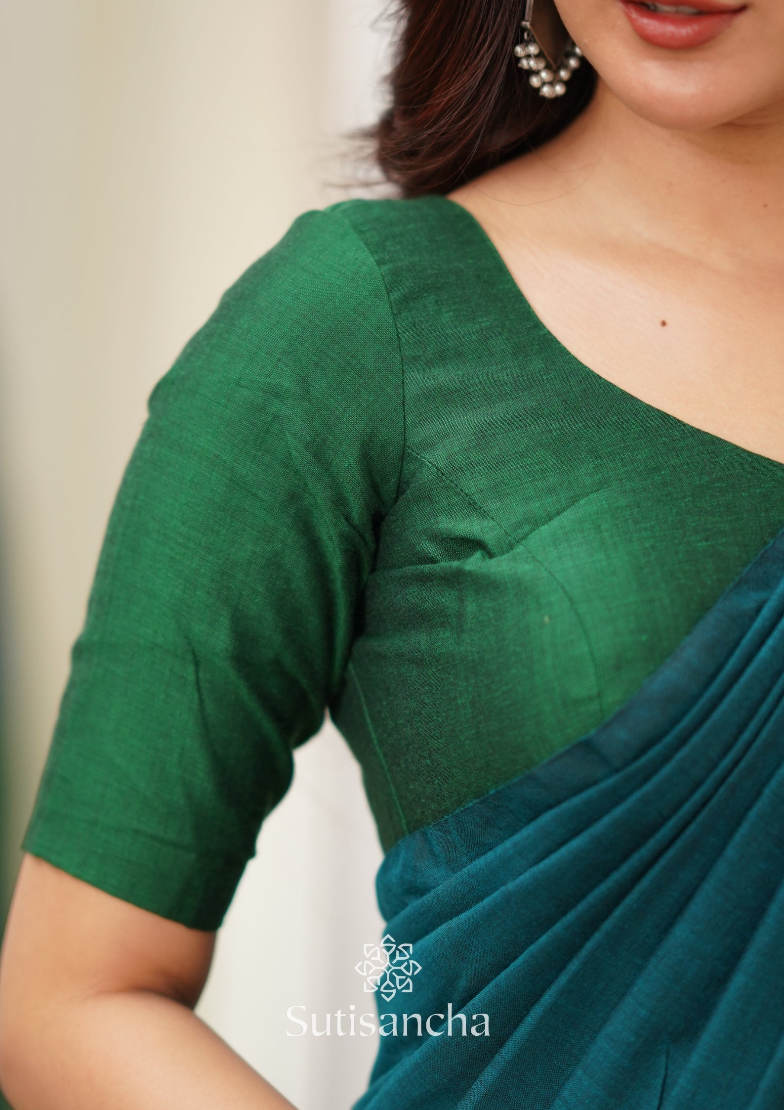 Sutisancha Rama Green Handloom Cotton Saree